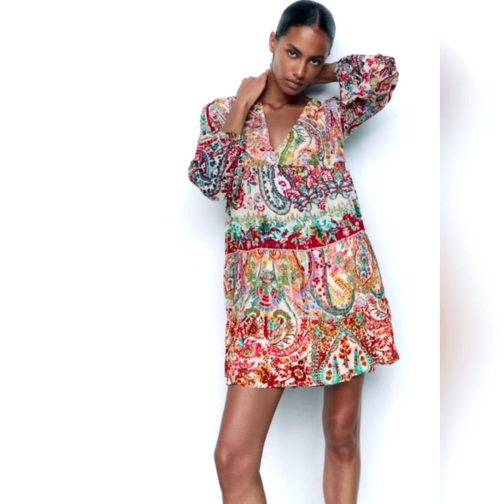 Zara Paisley printed mini dress. Nwot. Small.